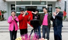 新柳堡的故事在线观看,穿越时空的守护者